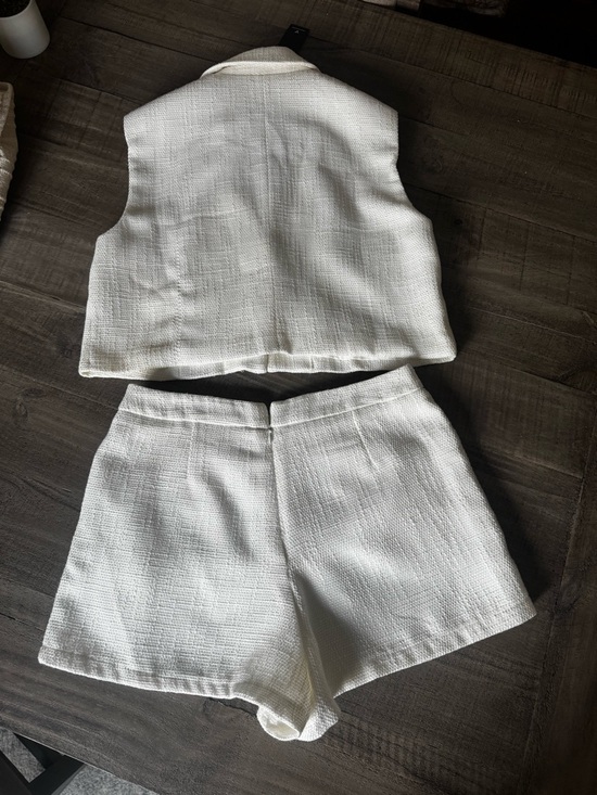 Lulu's set - Picture 4 of 6